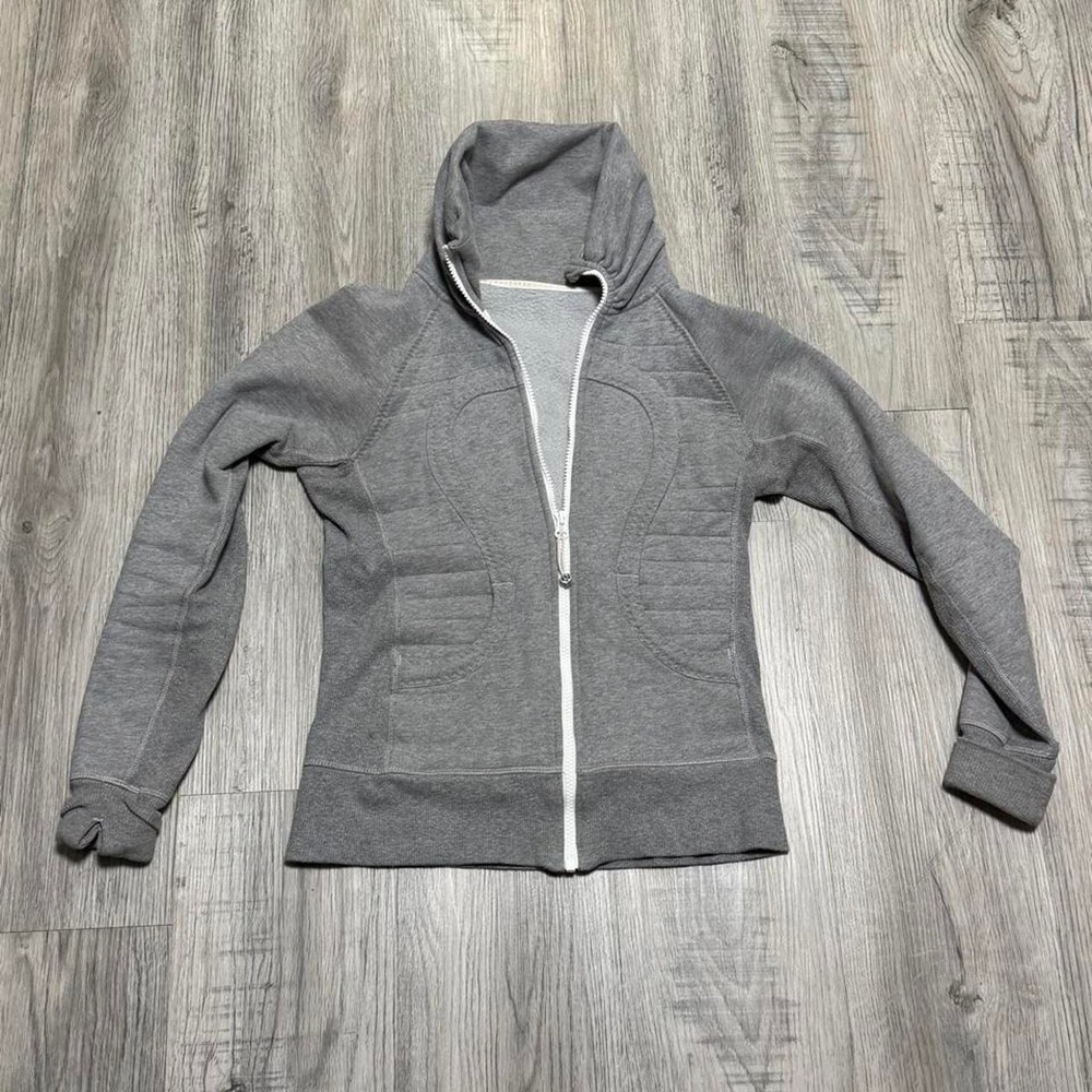 Lululemon Scuba Full Zip Hoodie, Women, Size 4